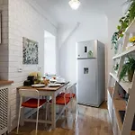 Апартаменти Spacious 2br - Ateneu View - Center