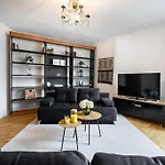 Spacious 2br - Ateneu View - Center