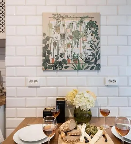 شقة Spacious 2br - Ateneu View - Center بوخارست