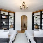 Spacious 2br - Ateneu View - Center