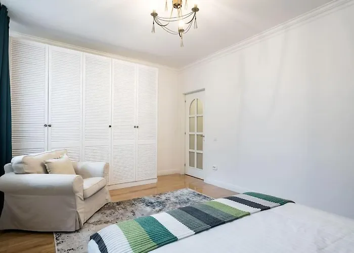 Spacious 2br - Ateneu View - Center Apartman Bukarest