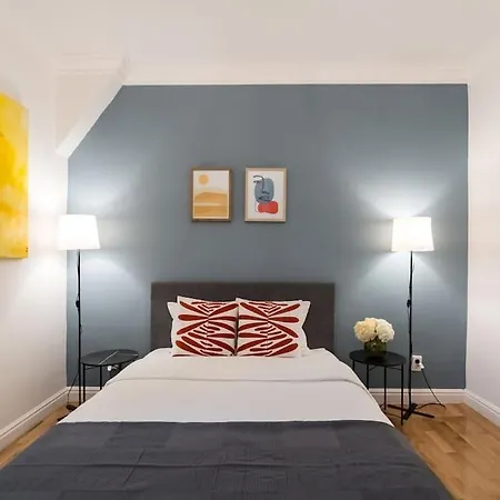شقة Spacious 2br - Ateneu View - Center *