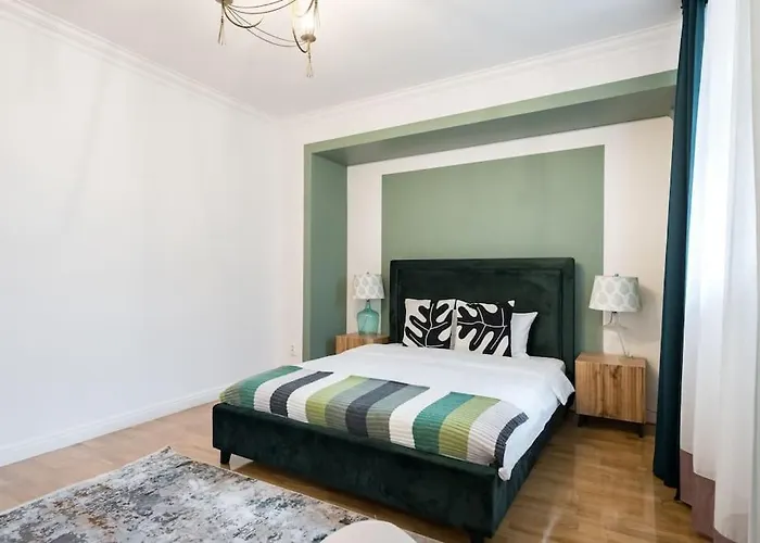 Spacious 2br - Ateneu View - Center Apartment *